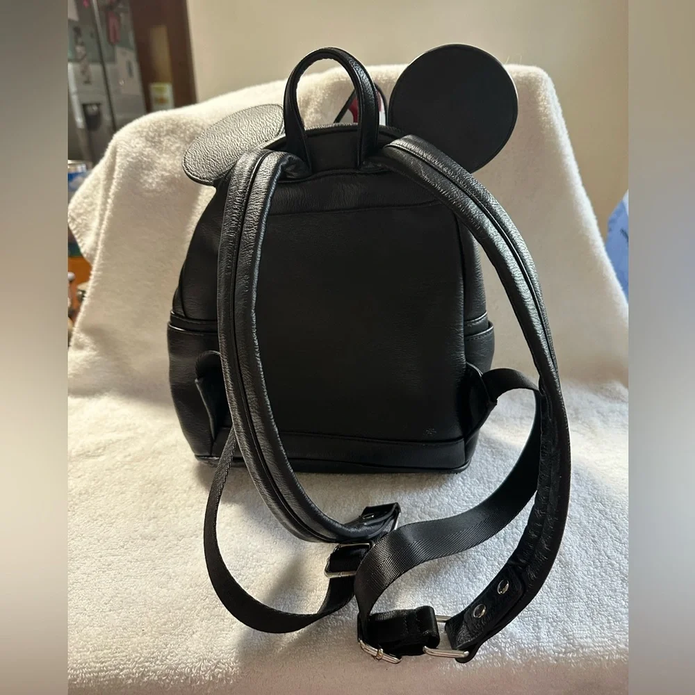 Disney Loungefly Women’s Backpack Minnie Mouse - Picture 2 of 12